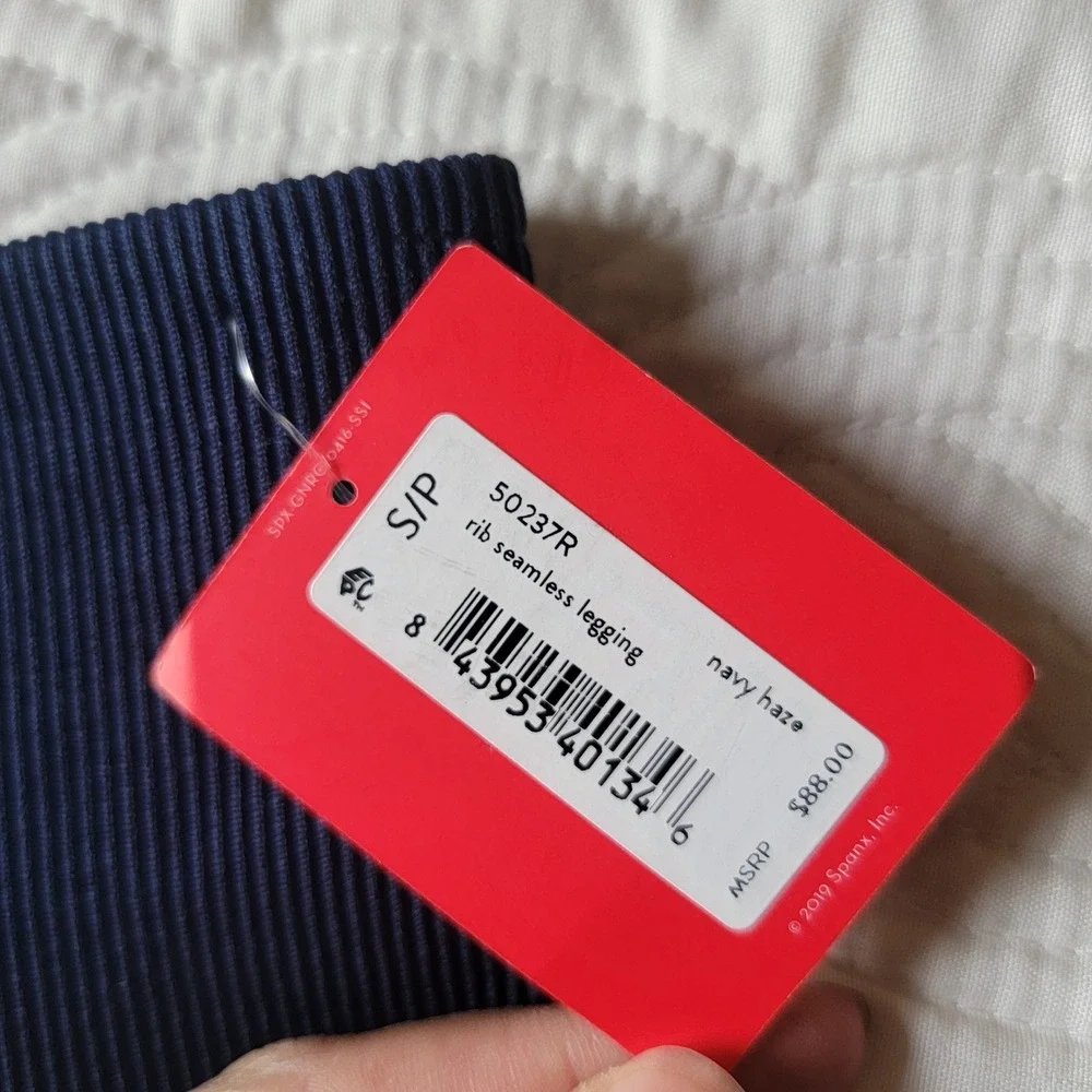 NWT SPANX Blue Rib Seamless Leggings‎ in Navy Haze Size Small